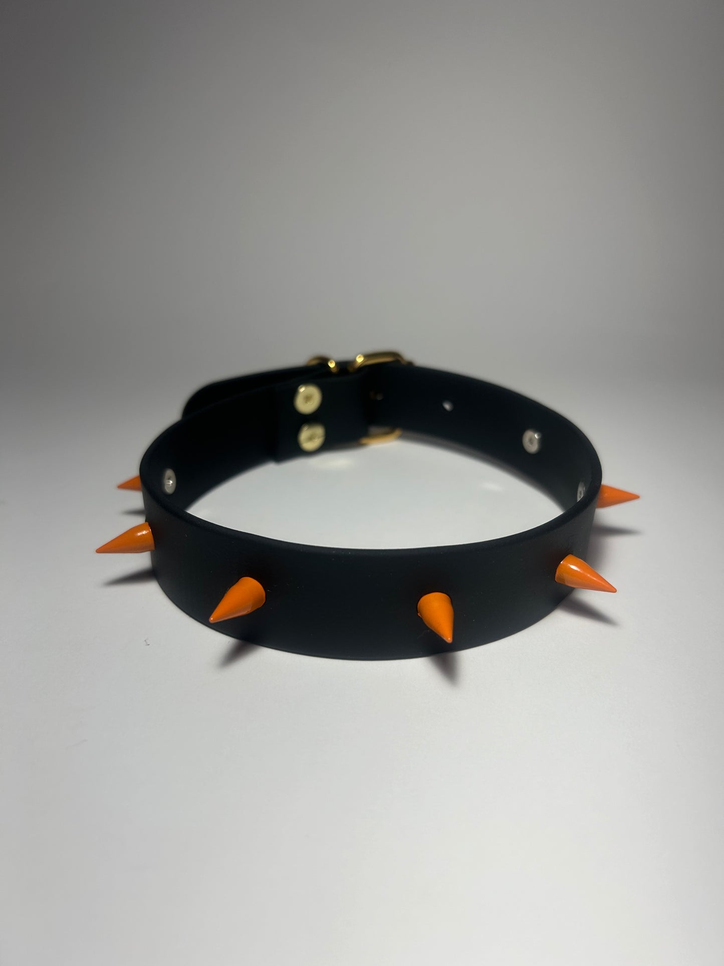 Collier Badass